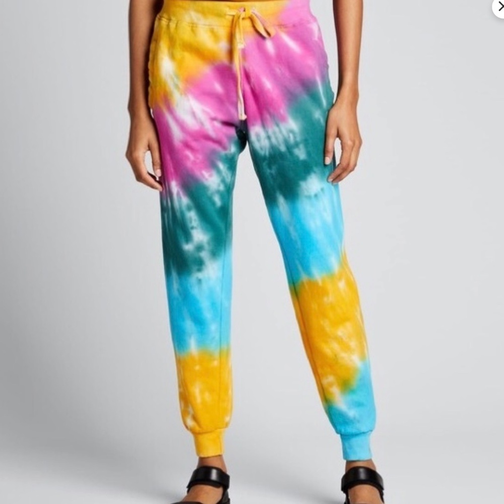 Preloved - La Detresse -Strawberry‎ Fields Colorful Tie Dye Jogger - Size Small